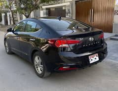 Hyundai Elantra 2021 GLS