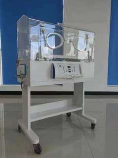 baby incubator. . . medical equipments