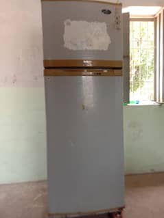 Dawlance large size fridge genuine condition good cooling