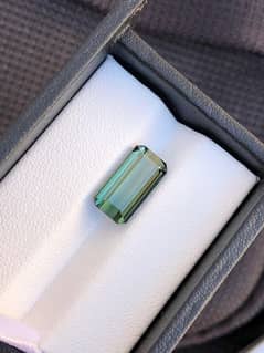 4.7 carats Green Tourmaline Gemstone