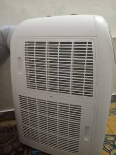 AC in new condition not used yet