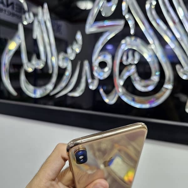 Cellarena Apple iPhone Xs Max Approved 4