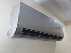 Gree 1.5 Ton Split Ac 100% working chilled Non inverter