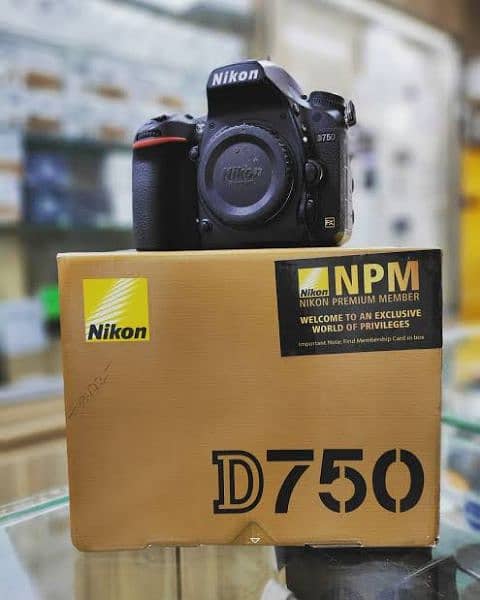 Nikon d750 for sale *Urgent* *+lens* 3