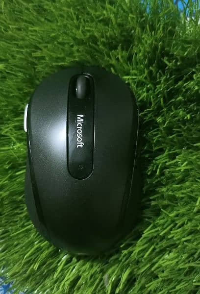 Logitech & Microsoft Wireless Mouse Branded 12