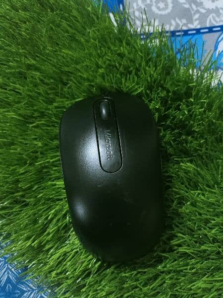 Logitech & Microsoft Wireless Mouse Branded 14