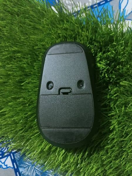 Logitech & Microsoft Wireless Mouse Branded 15