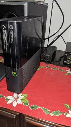 Xbox 360 e ultra slim jailbreak 256GB