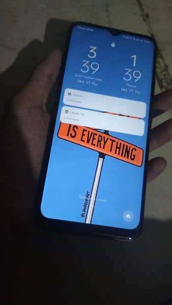 Realme C25s 4