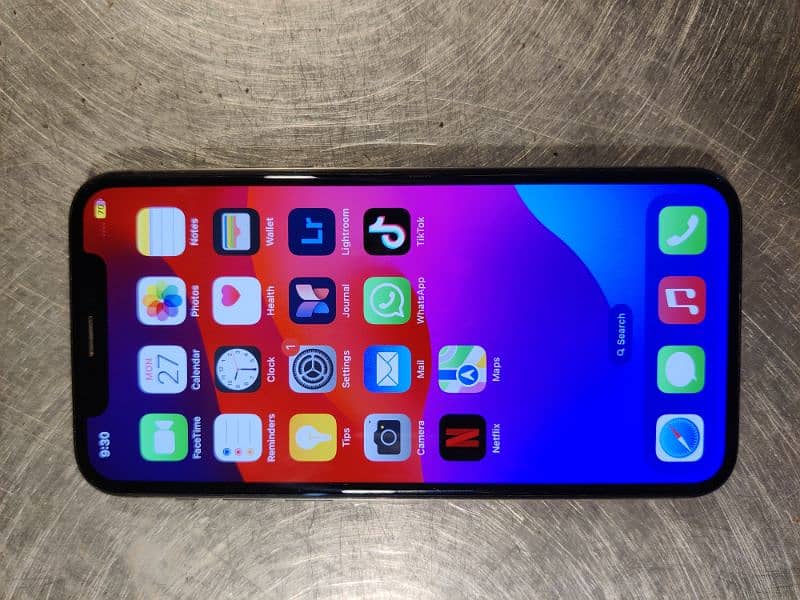 iphone 11 pro 2