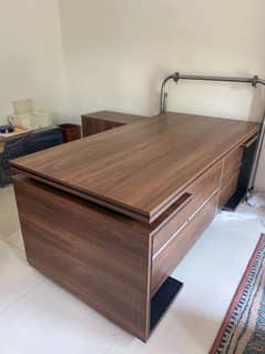 Executive Table pure wood