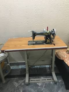 swinging machine with motor or table