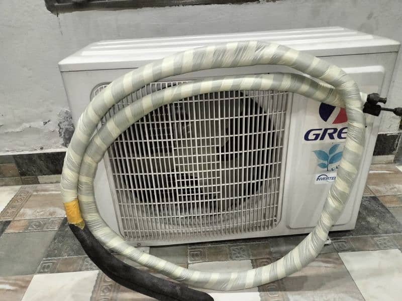 GREE used inventor AC for sale. Okay condition No issue 2