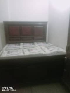 king size double bed
