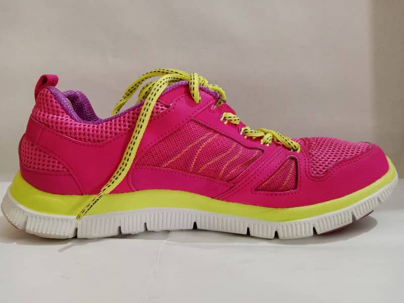 Original pink yellow sketchers sneakers 7