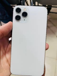 iphone 11pro 256 GB pta approved