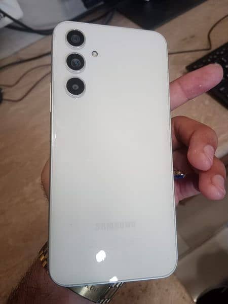 Urgent Sale Sumsung Galaxy A54 2