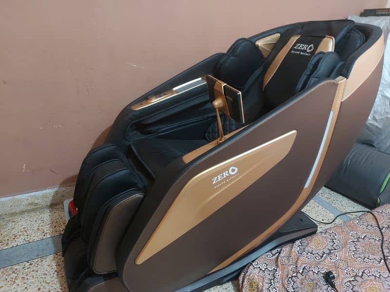 Zero-Gravity Health Care Body Massage Chair 15