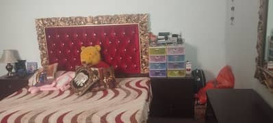 bed set for sale excellent condition side table and bed