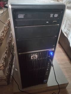 HP XEON Z400 Work Station For Sale with 21 inch led