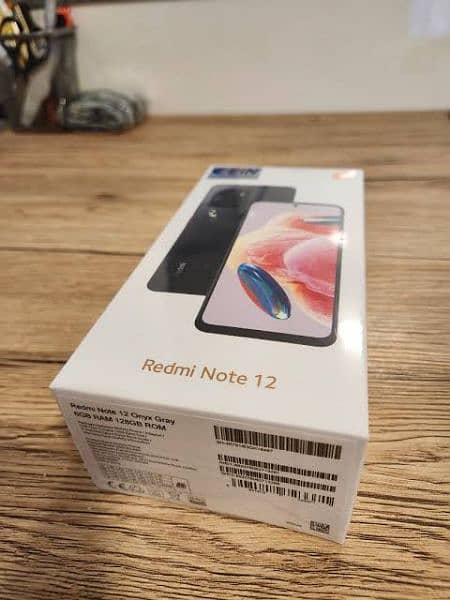 Redmi note 12  10 by 10 Condition like New with warranty 4