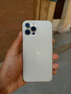 I phone 12 pro max 90%battrey helth face issue