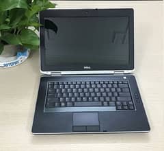 Dell workstation Laptop Quardcore corei7 4Gb/500GB backlite keyboard