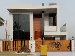Avail Yourself A Great On Excellent Location 20 Marla House In Bahria Greens - Overseas Enclave