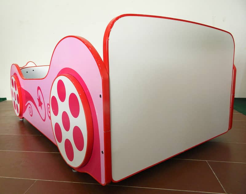 Girls Car Bed for Bedroom Sale in Pakistan, Hello Kitty Bed for Girls 2