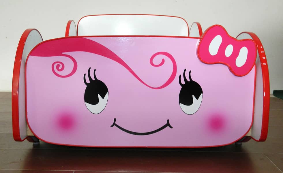 Girls Car Bed for Bedroom Sale in Pakistan, Hello Kitty Bed for Girls 3