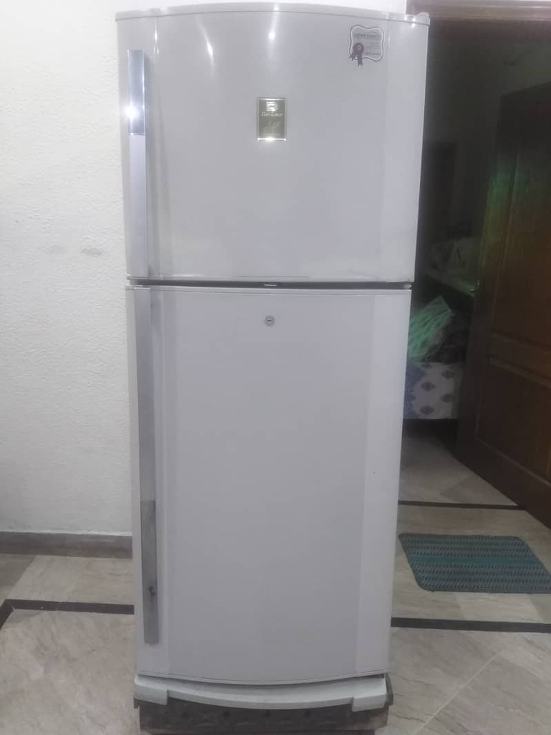 14 cubic foot Dawlance refrigerator 2