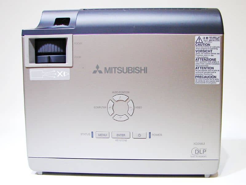 MITSUBISHI MULTIMEDIA PROJECTOR! 3