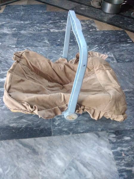 Baby Pram With Baby Cot Free Gift Like a New And Price Attached. 6