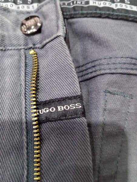 original Brand new Hugo Boss in grey colour for sale. 16