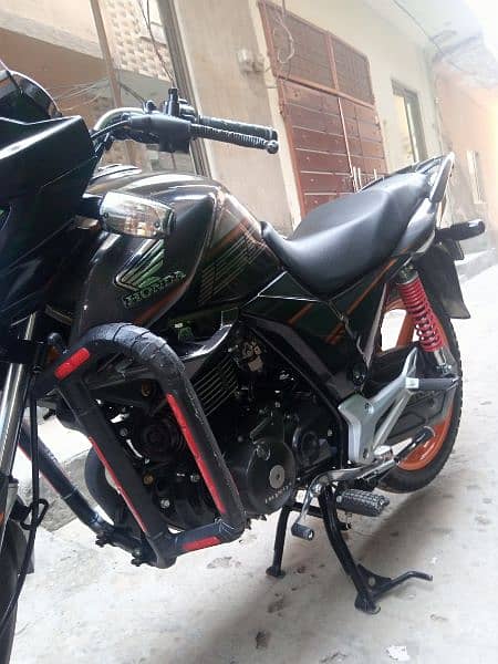 Honda CB 150f 2