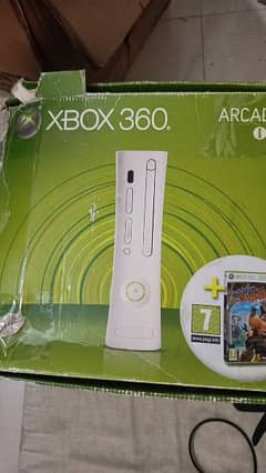 Xbox 360 
Complete box 
250Gb hard 
2 controllers
