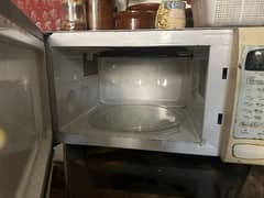 Dawlance microwave grill oven 36 ltr.