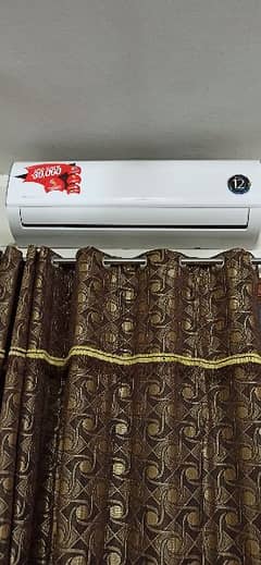 dowlance 1.5 ton AC only one season use brand new condition