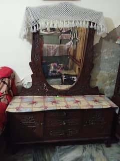 Home furniture urgent sale very good condition and powerfull wood