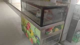 Auto Matic Display Chiller
