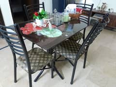 FOUR PERSON DINING TABLE FOR SALE