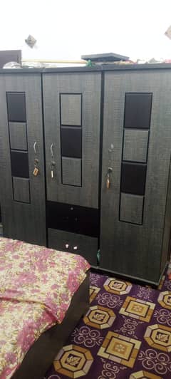 3 Doors King Size Cubbert (Almari) Available For Sale