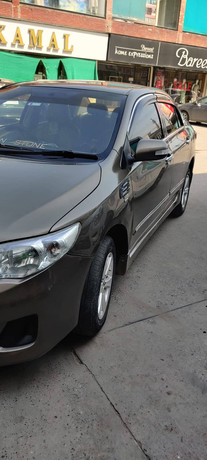 TOYOTA COROLLA ALTIS 1.6 MODEL  2014 9