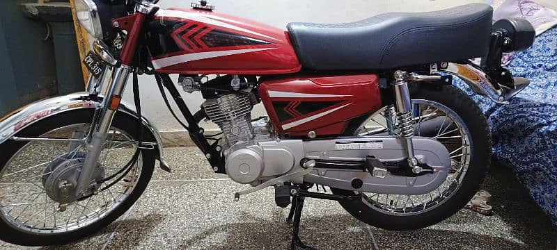 Honda  125 4