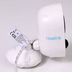 Reolink Lumus Outdoor WiFi Security Camera with Spotlight  1080p Full