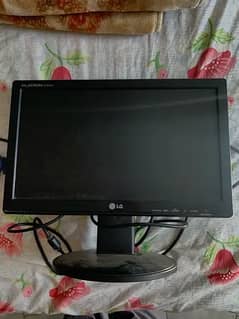 LG 15.6” WIDE LCD MONITOR
