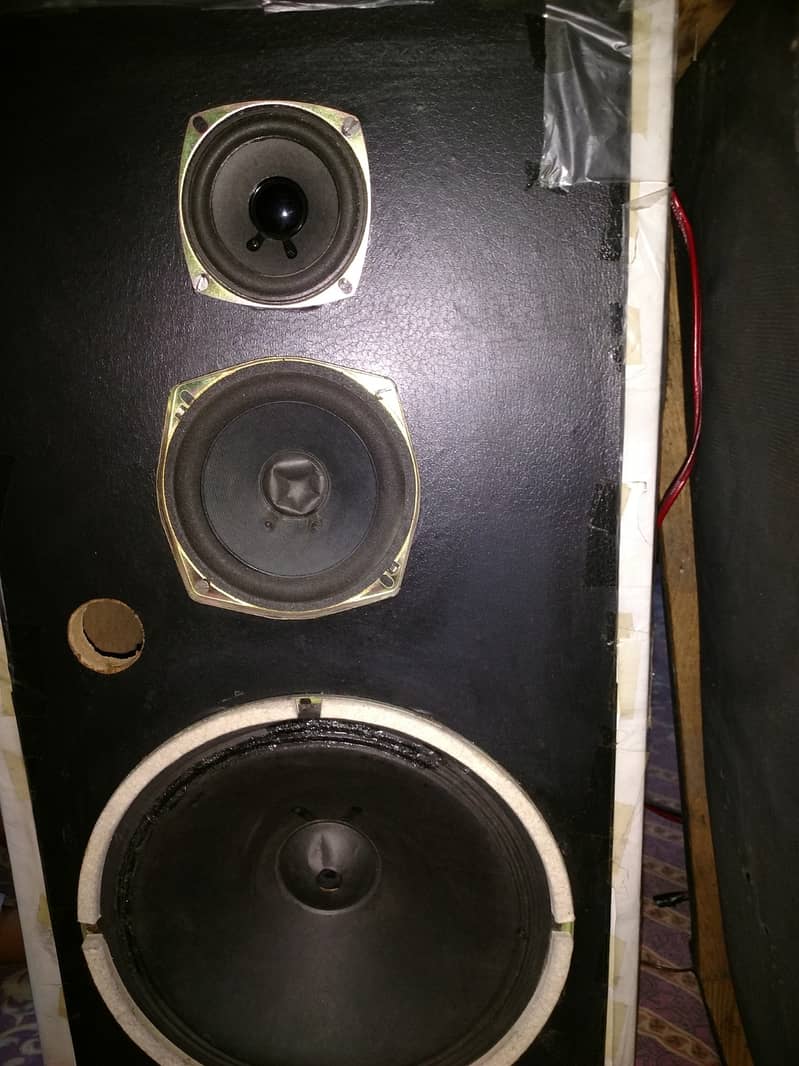 10" speaker with box 0