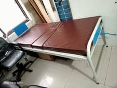 Medical bed Almost New for sale