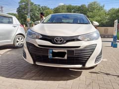 Toyota Yaris gli auto 2022