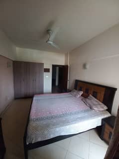 3 bed semi furnished flat in E11
